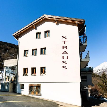 Kulinarik & Geniesser Hotel Strauss 费施 外观 照片